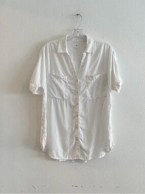 Lou & Grey White Button-Up Short Sleeve Shirt